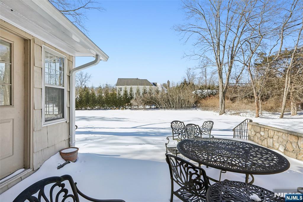 369 West Saddle River Road Upper Saddle River, NJ 07458 - Photo 34 of 37