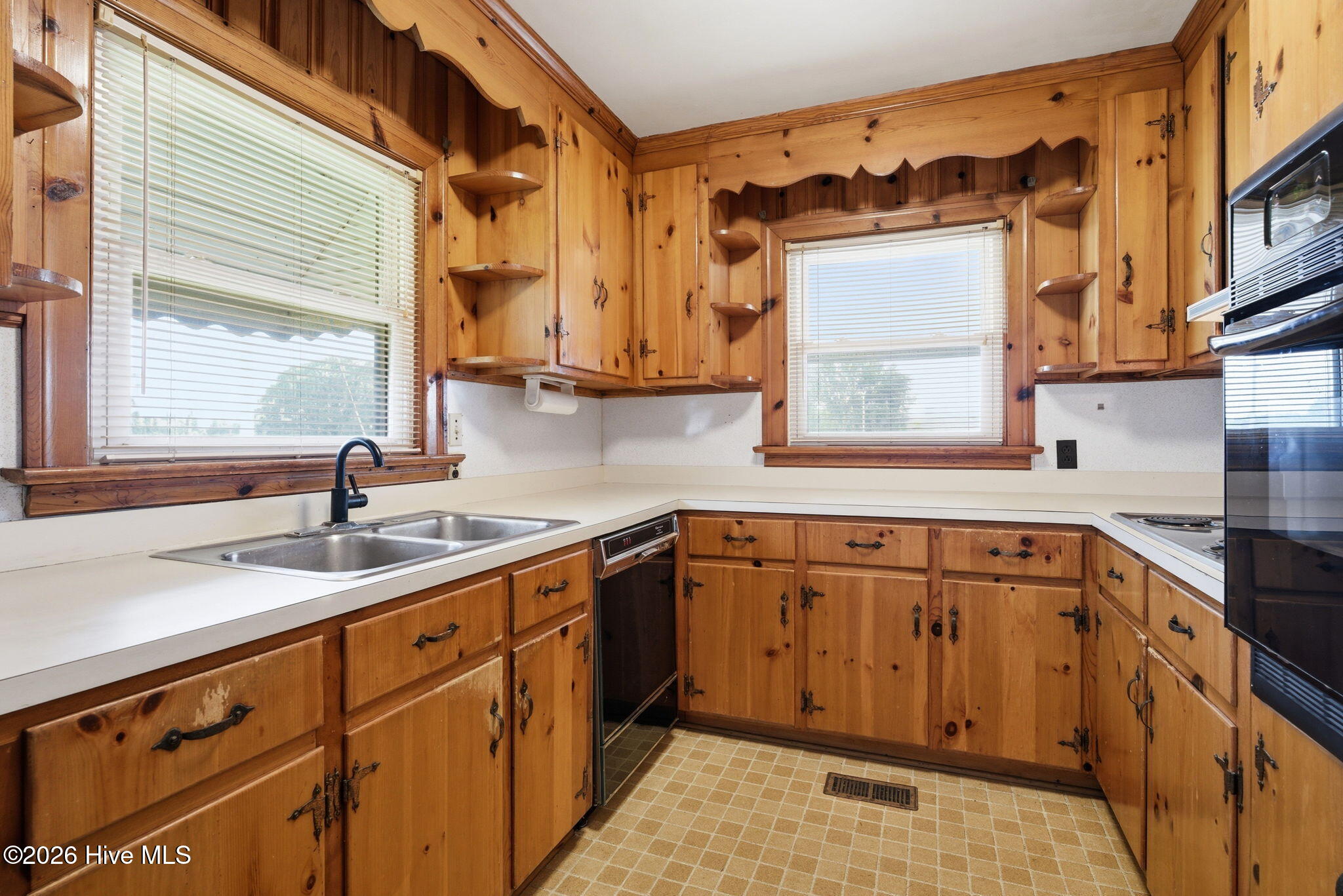 7302 Cabin Branch Road Stantonsburg, NC 27883 - Photo 10 of 50 27-web-or-mls-dsc06093
