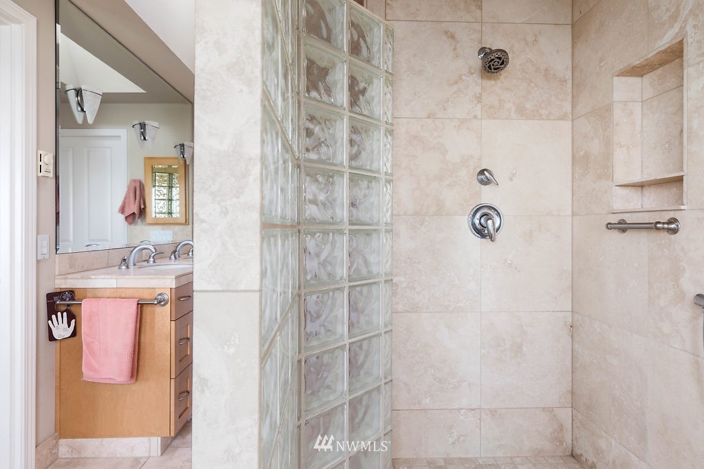 4732 Jones Road Oak Harbor, WA 98277 - Photo 28 of 39 Gallery Image 28