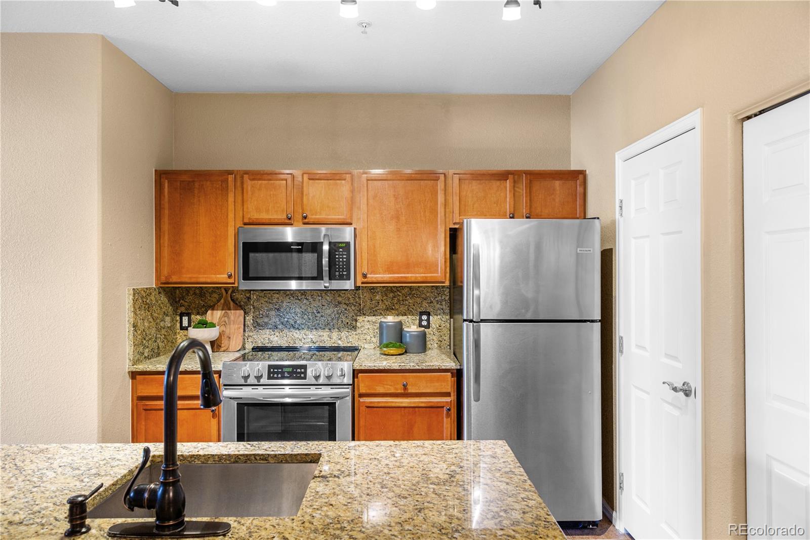 10751 Twenty Mile Road, Unit 107 Parker, CO 80134 - Photo 11 of 34