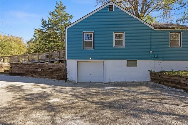 $1,750 | 2619 Northeast 39th Terrace, Kansas City, MO 64117