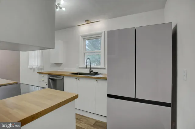 a room with furniture and a fireplace