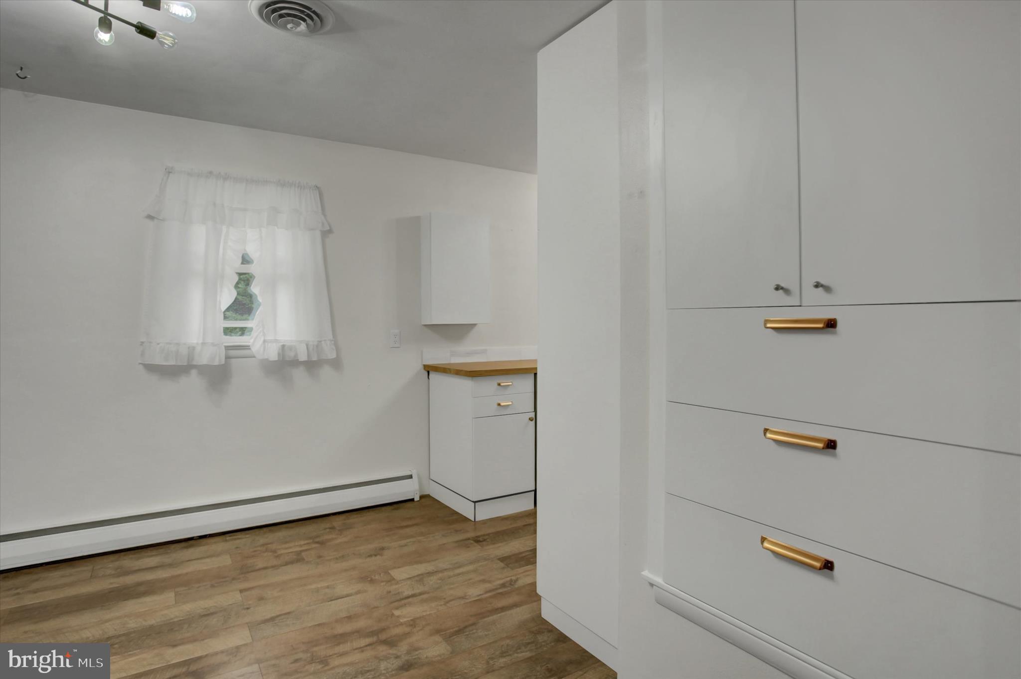 10894 Grindstone Hill Road Greencastle, PA 17225 - Photo 6 of 43