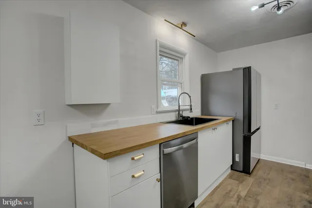 a view of a kitchen counter top space