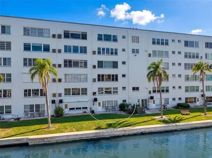 $243,500 | 5925 Shore Boulevard South, Unit 108, Gulfport, FL 33707