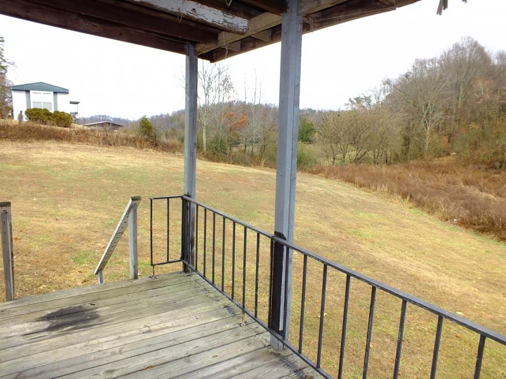 330 Pinhook Road Rogersville, TN 37857 - Photo 4 of 20 Photo 4