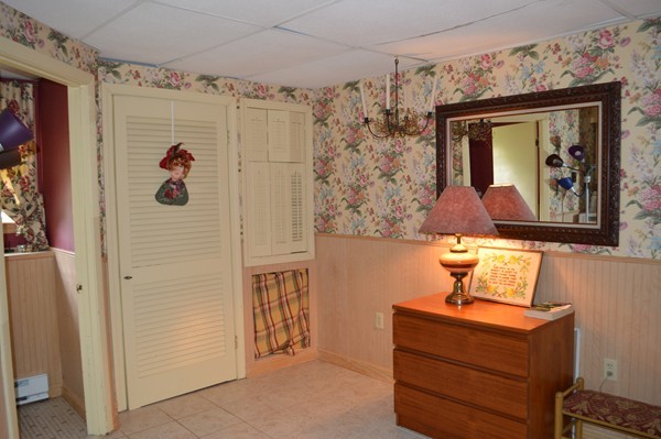 58 Juniper Brook Road Northborough, MA 01532 - Photo 11 of 25 Gallery Image 11