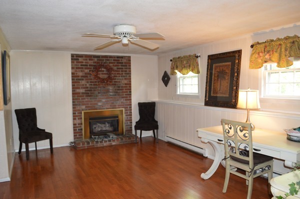 58 Juniper Brook Road Northborough, MA 01532 - Photo 10 of 25 Gallery Image 10