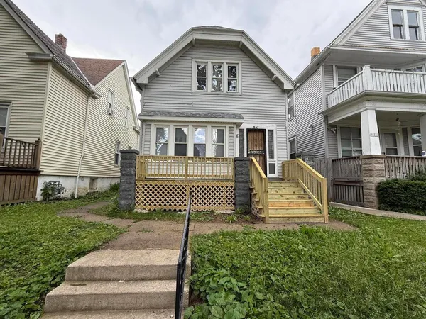$299,900 | 2847 North Booth Street, Unit 2847A, Milwaukee, WI 53212