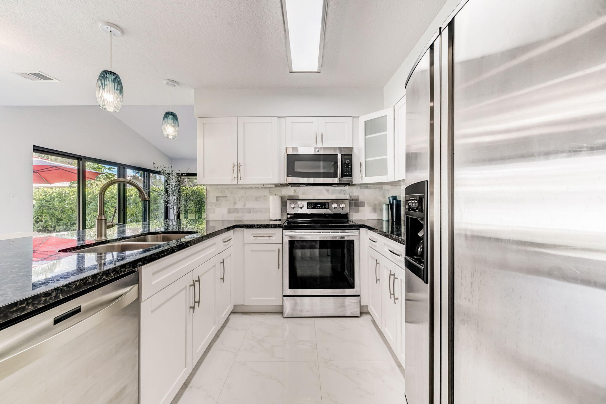 2393 Northwest 30th Road Boca Raton, FL 33431 - Photo 15 of 52 22-web-or-mls-NW 30th Rd-020