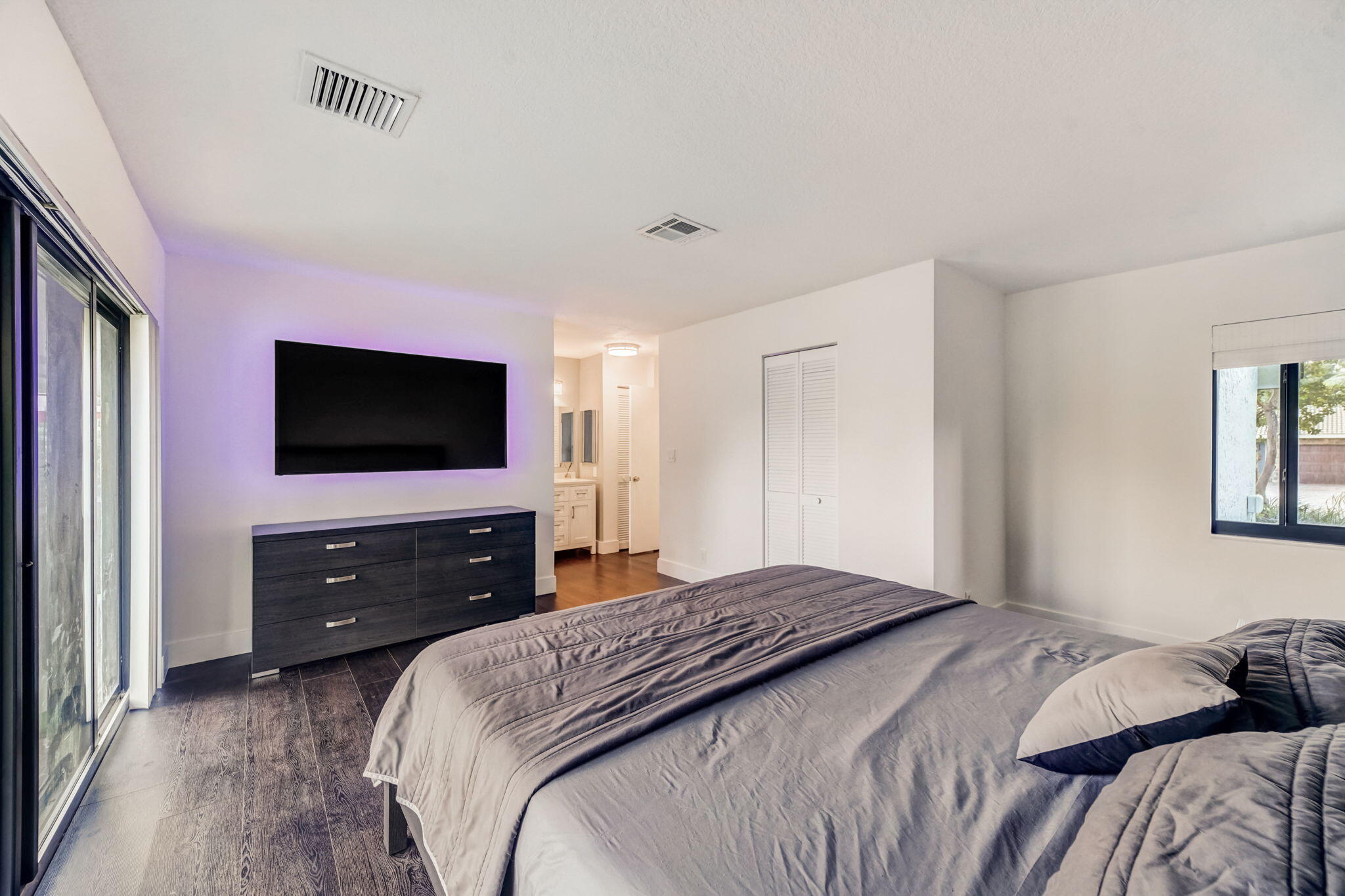 2393 Northwest 30th Road Boca Raton, FL 33431 - Photo 21 of 52 35-web-or-mls-NW 30th Rd-033