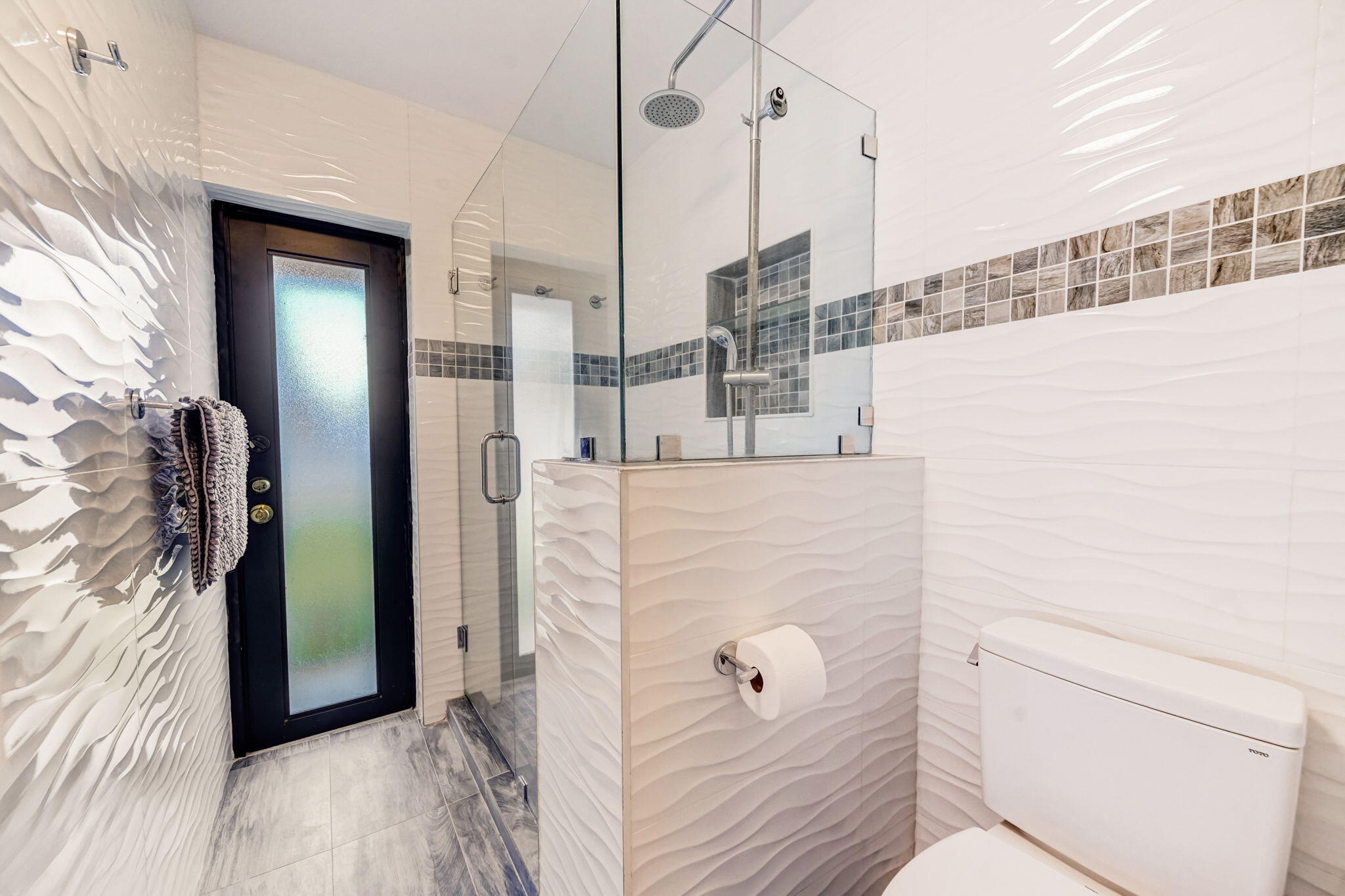 2393 Northwest 30th Road Boca Raton, FL 33431 - Photo 24 of 52 38-web-or-mls-NW 30th Rd-036