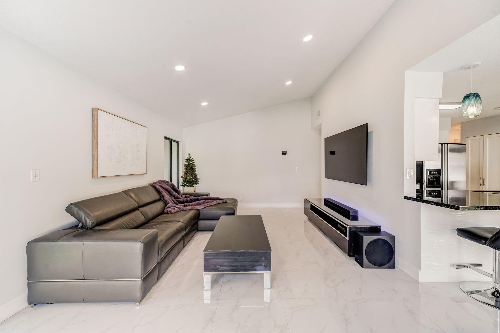 2393 Northwest 30th Road Boca Raton, FL 33431 - Photo 8 of 52 8