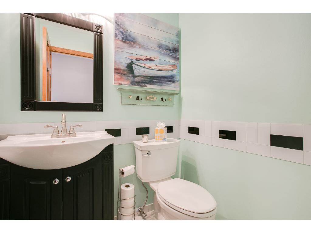 6804 Sand Ridge Road Eden Prairie, MN 55346 - Photo 11 of 24 Gallery Image 11