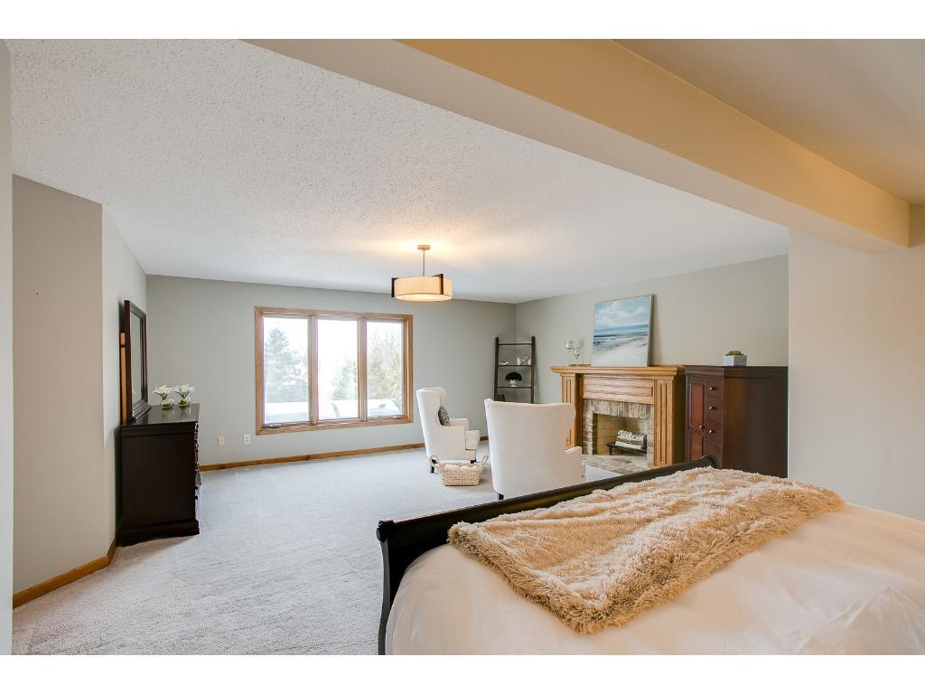 6804 Sand Ridge Road Eden Prairie, MN 55346 - Photo 13 of 24 Gallery Image 13