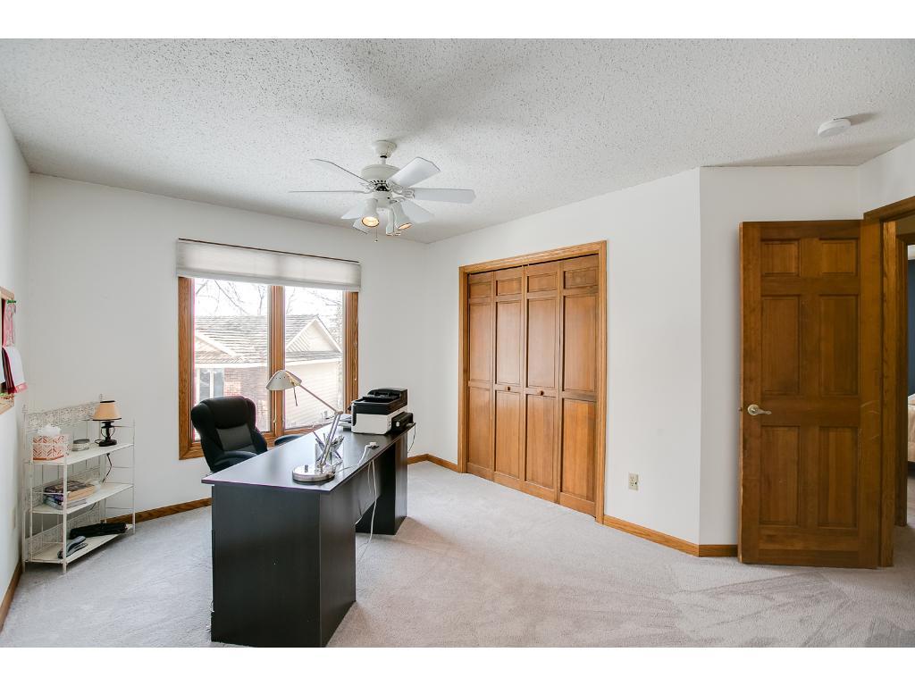 6804 Sand Ridge Road Eden Prairie, MN 55346 - Photo 16 of 24 Gallery Image 16