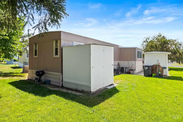 $85,900 | 198 South Hills Road, Unit 115, Twin Falls, ID 83301