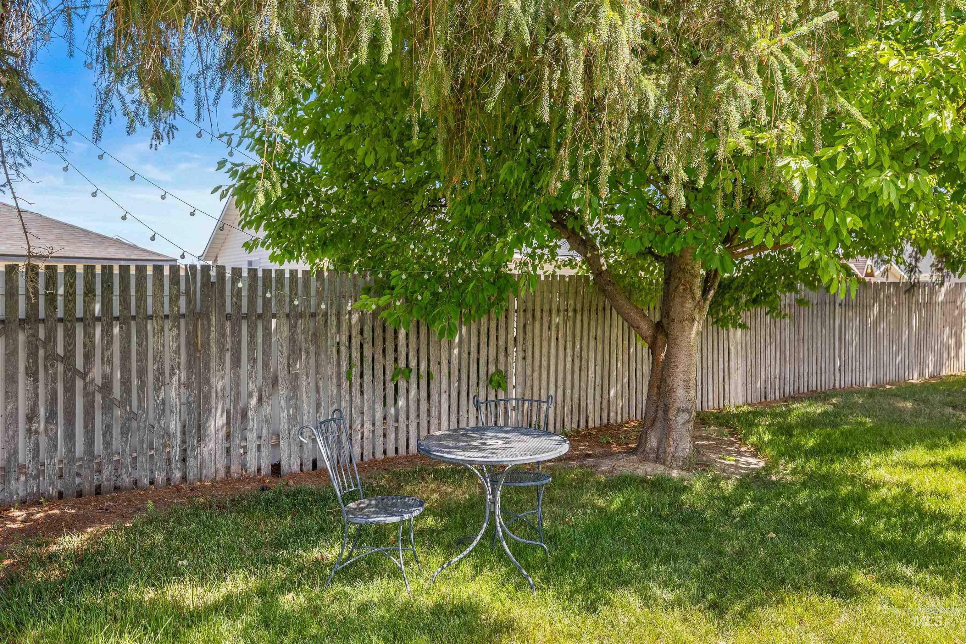 198 South Hills Road, Unit 115 Twin Falls, ID 83301 - Photo 21 of 22 View of yard