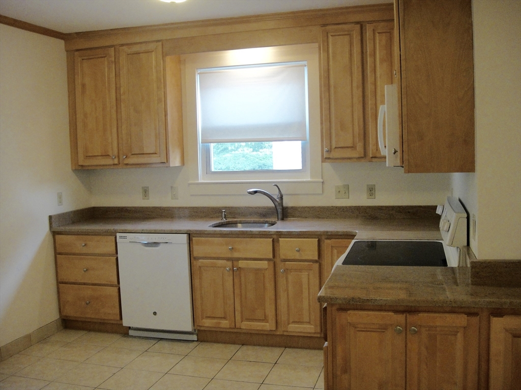 78 Walnut Street, Unit 78 Natick, MA 01760 - Photo 5 of 5