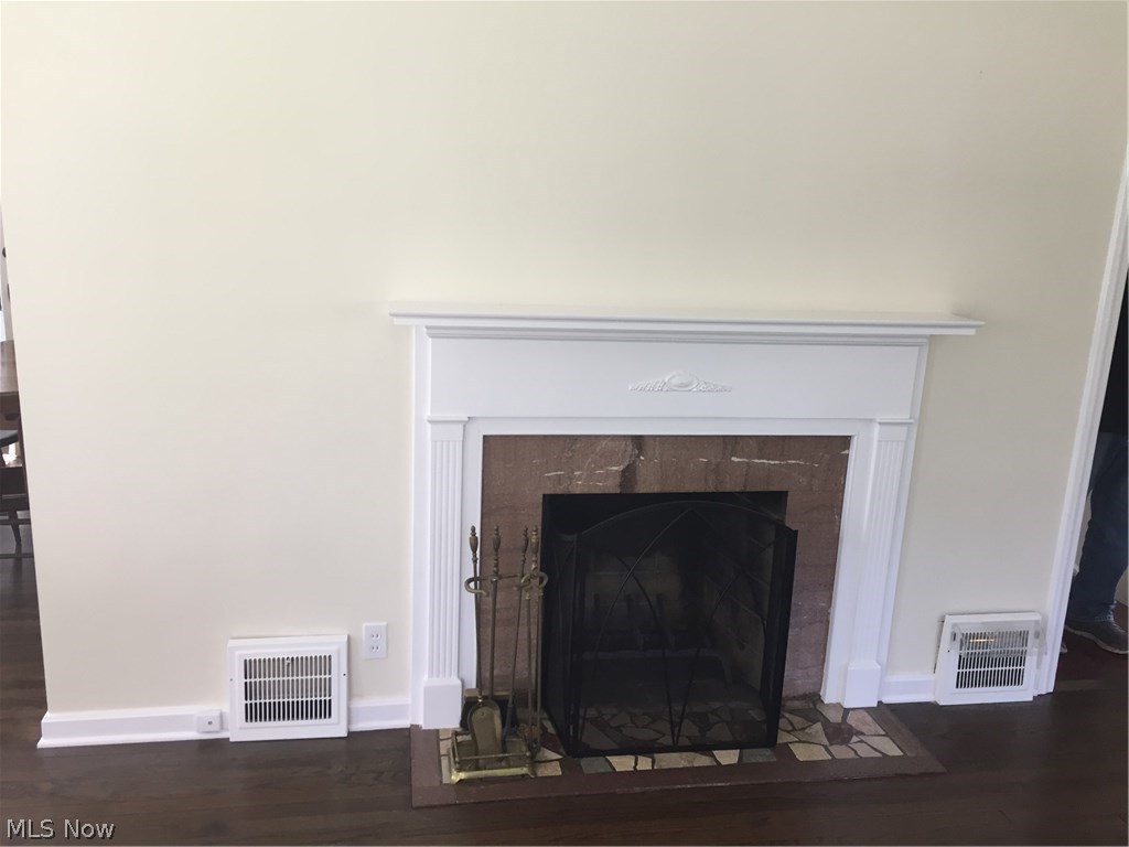5136 Spencer Road Cleveland, OH 44124 - Photo 9 of 35 Gallery Image 9