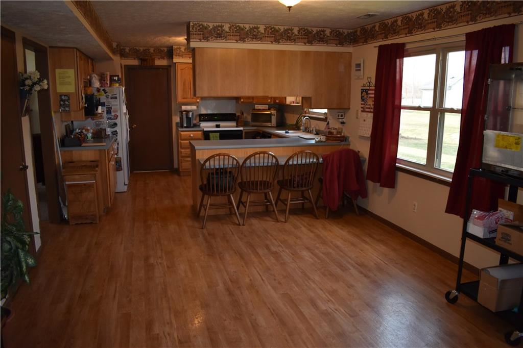 128 Rolling Ridge Road Shelbyville, IN 46176 - Photo 5 of 12