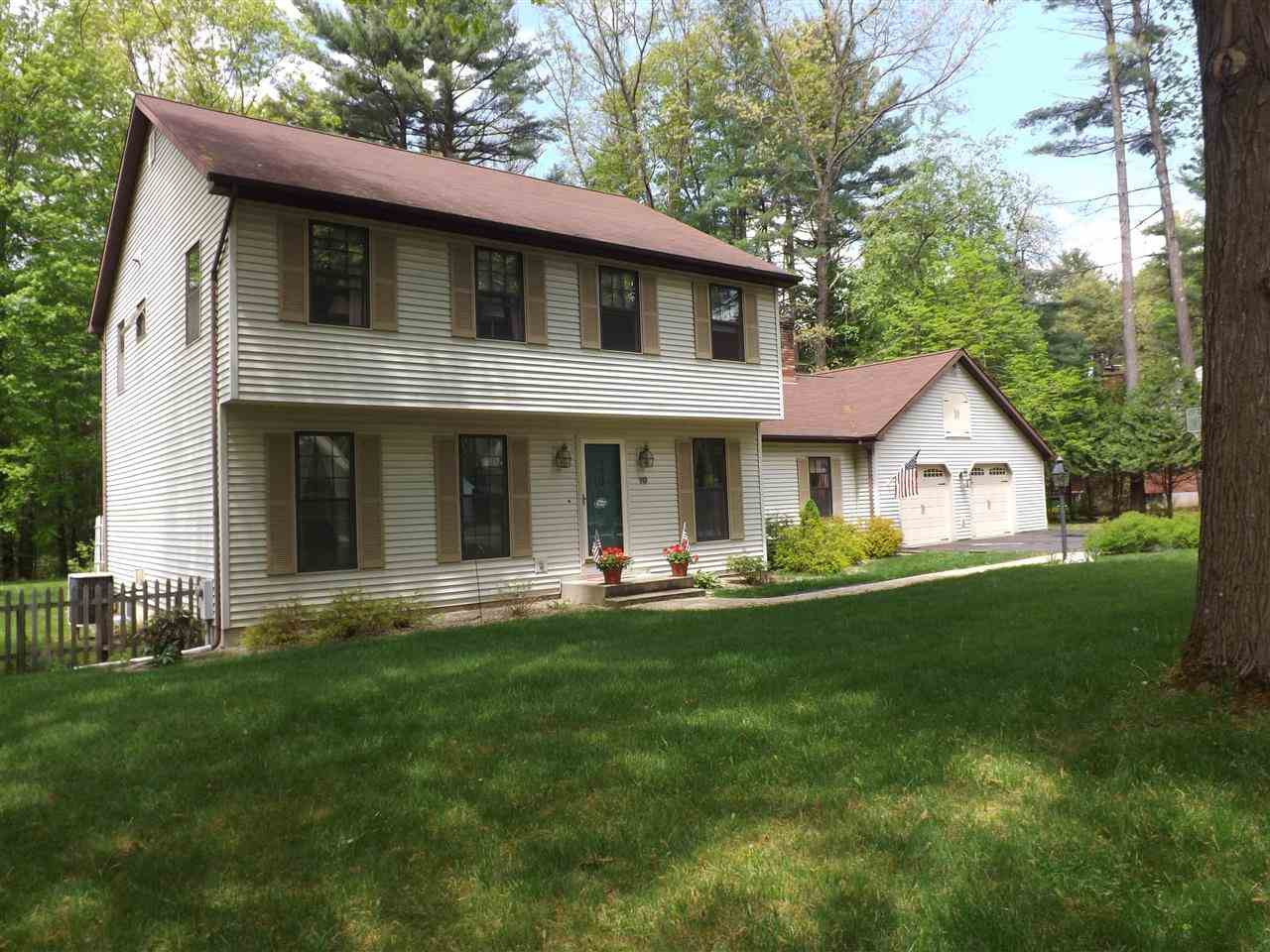 19 Round Table Road Saratoga Springs, NY 12866 - Photo 1 of 25 Photo 1