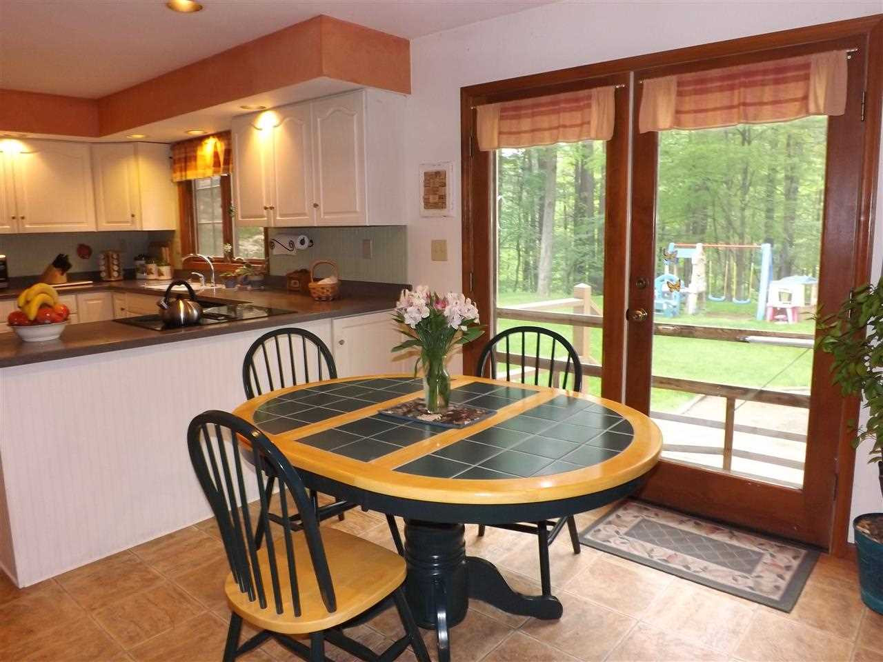 19 Round Table Road Saratoga Springs, NY 12866 - Photo 5 of 25 Photo 5