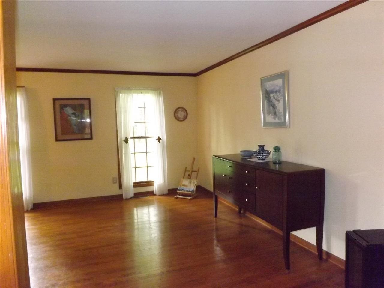 19 Round Table Road Saratoga Springs, NY 12866 - Photo 10 of 25 Photo 10