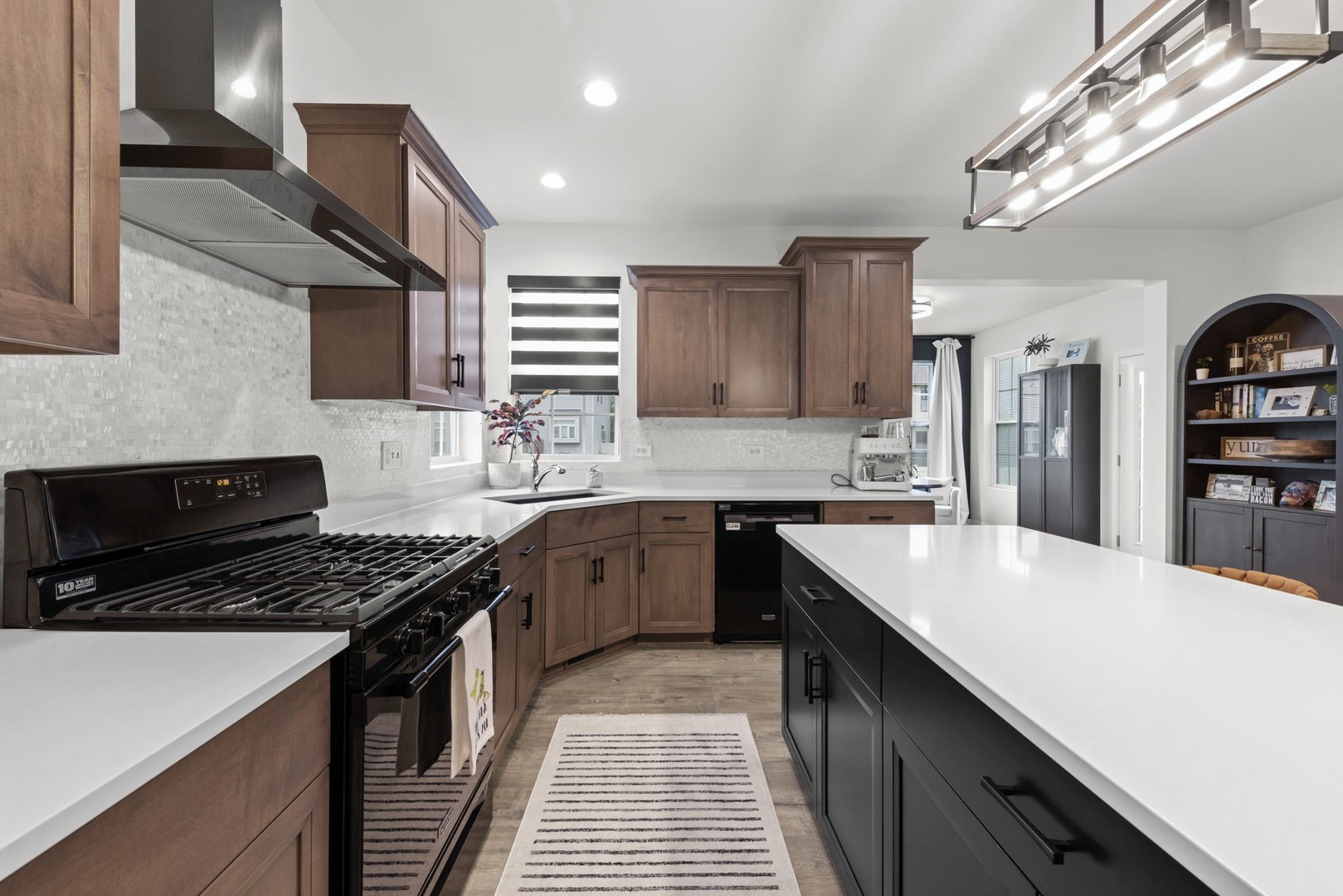 25405 Rock Drive Plainfield, IL 60586 - Photo 9 of 23