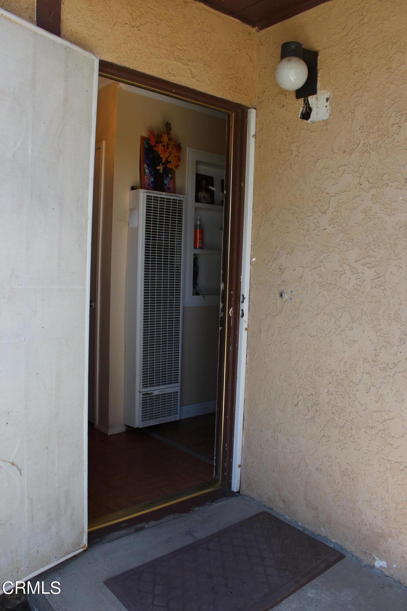1111 South M Street Oxnard, CA 93033 - Photo 3 of 22 a view of elevator with hallway