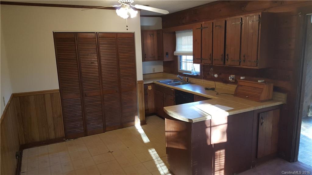 747 South Ingleside Farm Road Iron Station, NC 28080 - Photo 4 of 8 Gallery Image 4