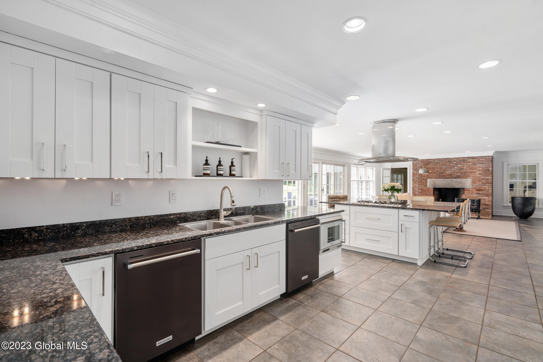 12 Cherry Tree Road Colonie, NY 12211 - Photo 18 of 56 12 Cherry Tree Rd-49