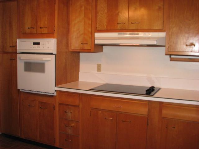 1096 Belden Road Columbus, OH 43229 - Photo 8 of 11 Gallery Image 8