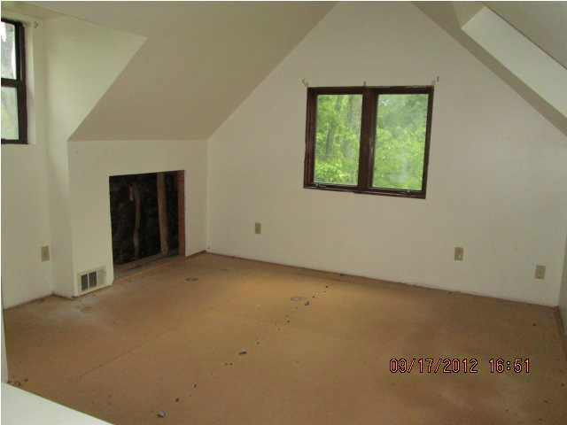 1417 North Red Bank Road Evansville, IN 47720 - Photo 9 of 9 Gallery Image 9