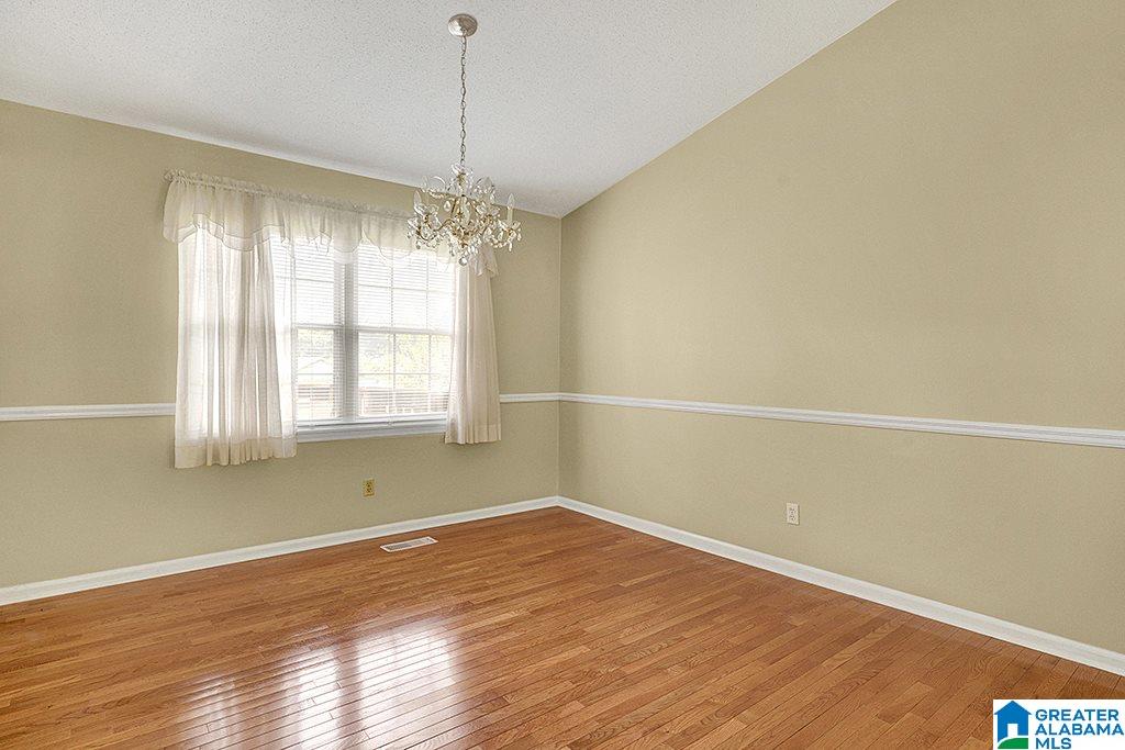 34 Lancaster Court Calera, AL 35040 - Photo 4 of 20