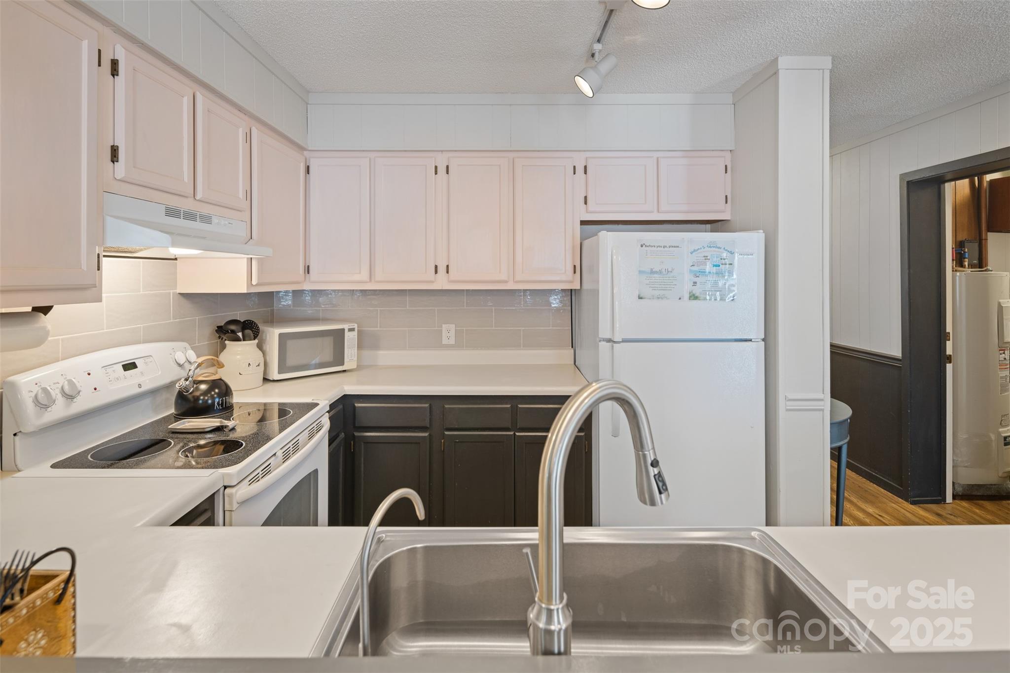 301 Pinnacle Inn Road, Unit 2101 Beech Mountain, NC 28604 - Photo 12 of 47