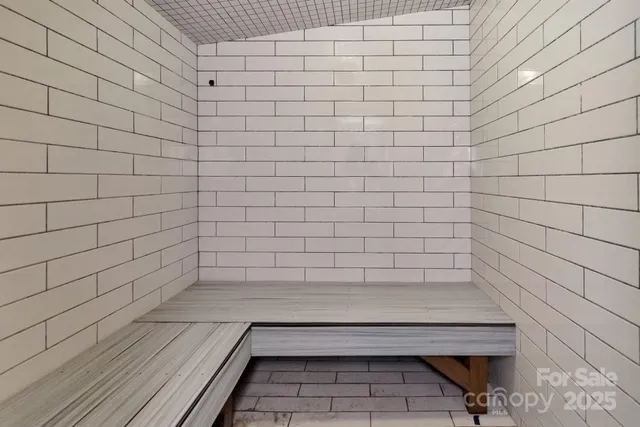 $209,900 | 301 Pinnacle Inn Road, Unit 2101, Beech Mountain, NC 28604