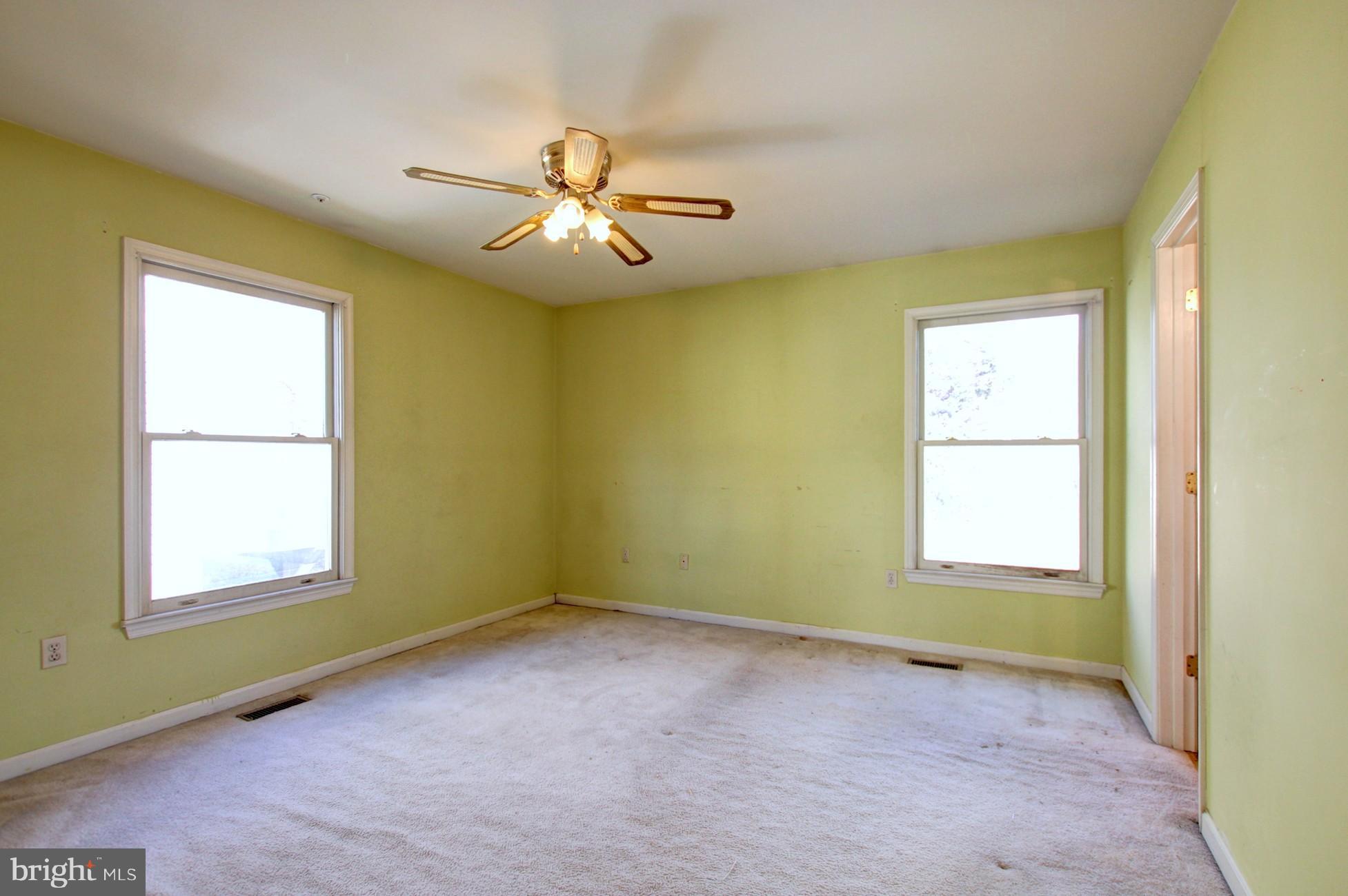8618 Chestnut Ridge Drive Laurel, MD 20707 - Photo 16 of 21 Master bedroom