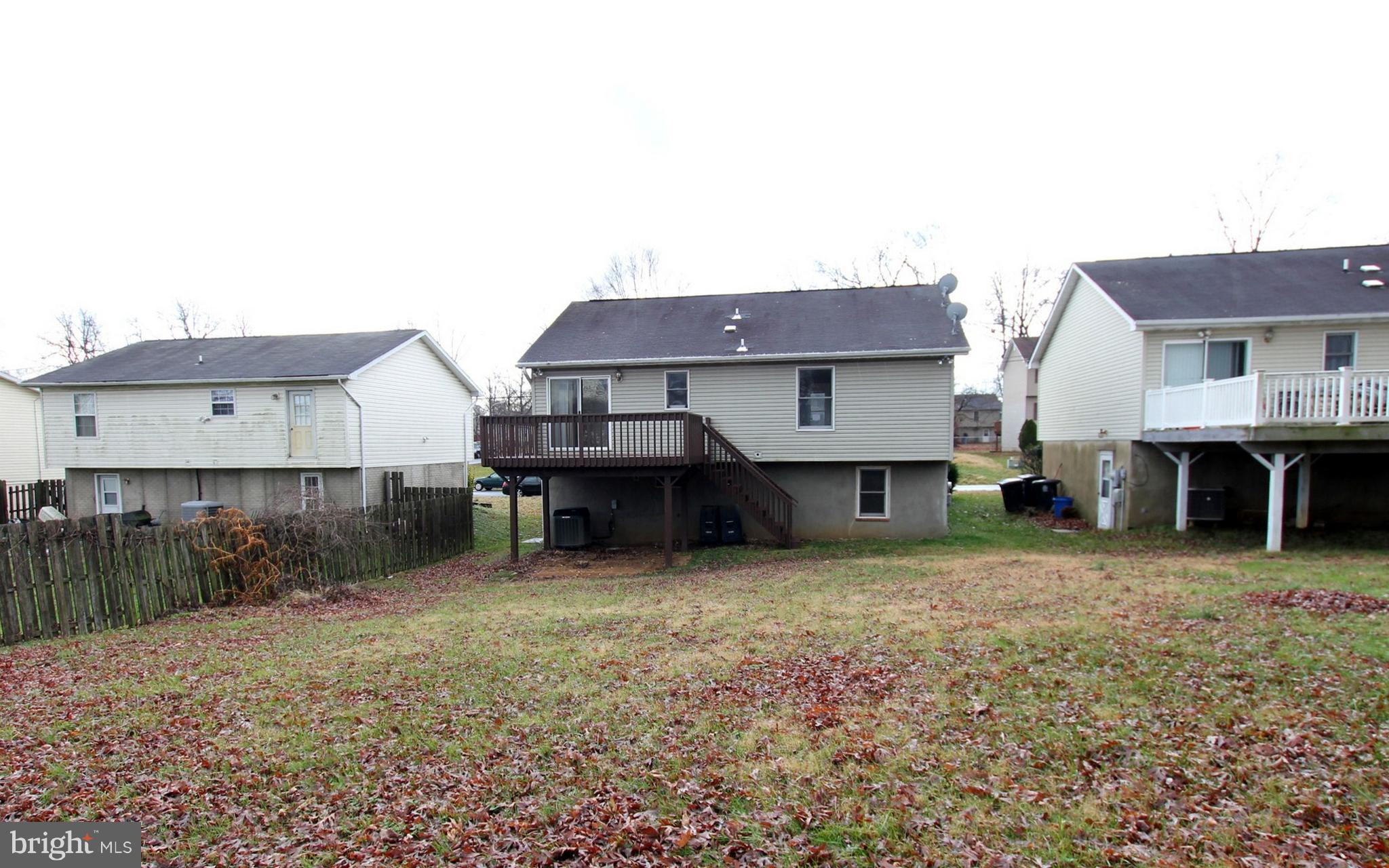 8618 Chestnut Ridge Drive Laurel, MD 20707 - Photo 20 of 21 Exterior rear