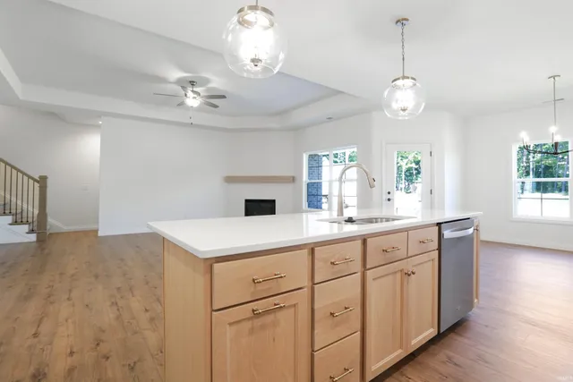 $400,000 | 2044 Briar Meadows Drive, Unit 1, Evansville, IN 47711