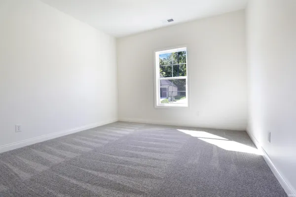 $400,000 | 2044 Briar Meadows Drive, Unit 1, Evansville, IN 47711