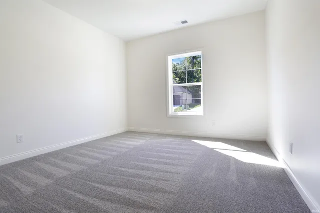 $400,000 | 2044 Briar Meadows Drive, Unit 1, Evansville, IN 47711