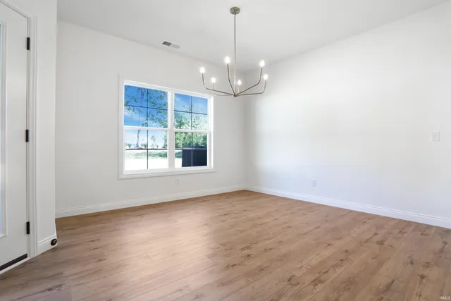 $400,000 | 2044 Briar Meadows Drive, Unit 1, Evansville, IN 47711