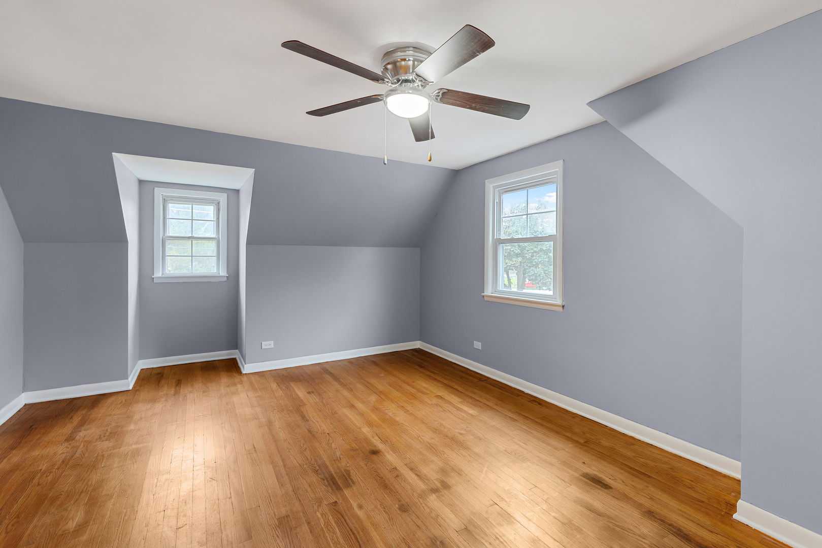 320 Streamside Drive Harvey, IL 60426 - Photo 19 of 26 wooden floor in an empty room with a window