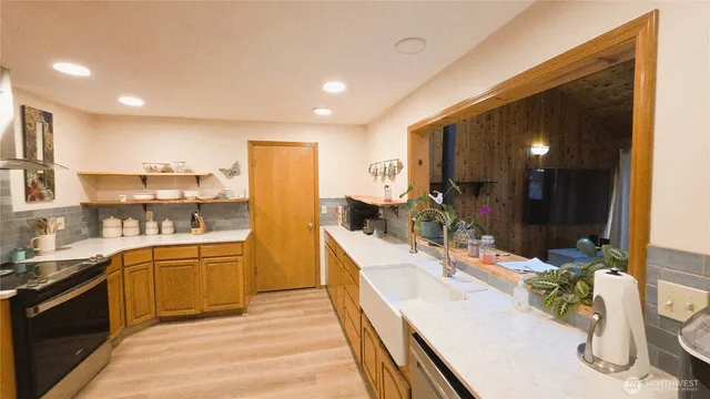 $529,000 | 30708 North Place, Ocean Park, WA 98640