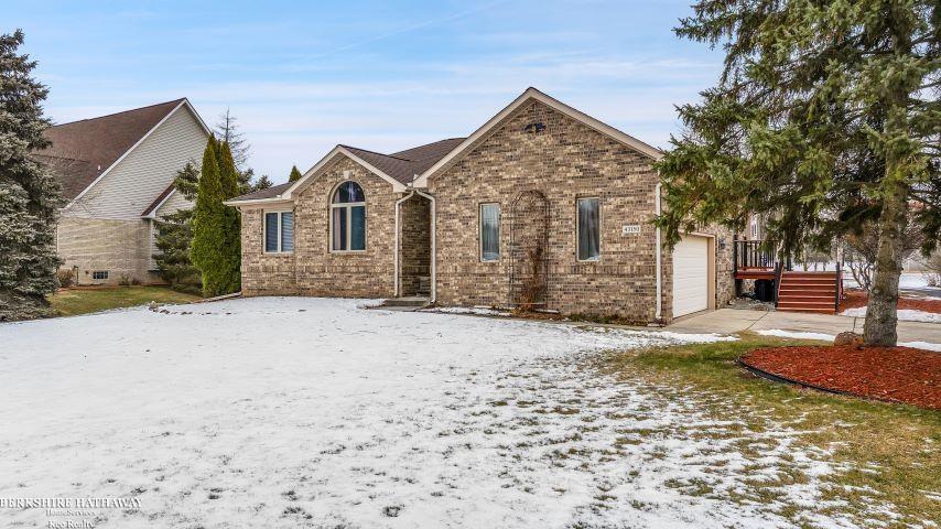 43150 Little Road Clinton Township, MI 48036 - Photo 3 of 40