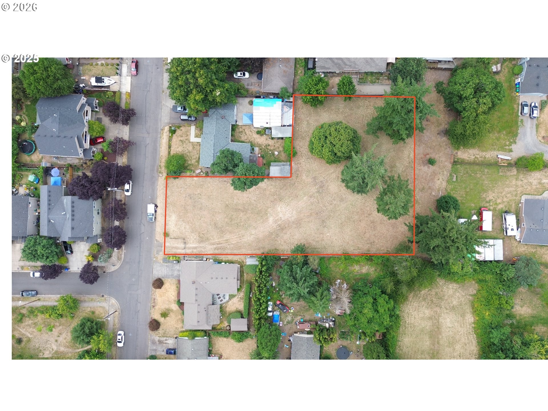 5308 Southeast 113th Avenue Portland, OR 97266 - Photo 4 of 10