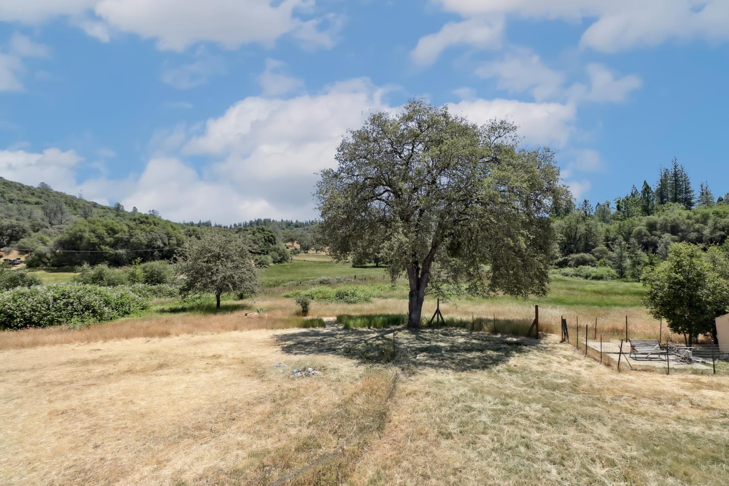 22115 Pleasant Valley Road North San Juan, CA 95960 - Photo 45 of 85