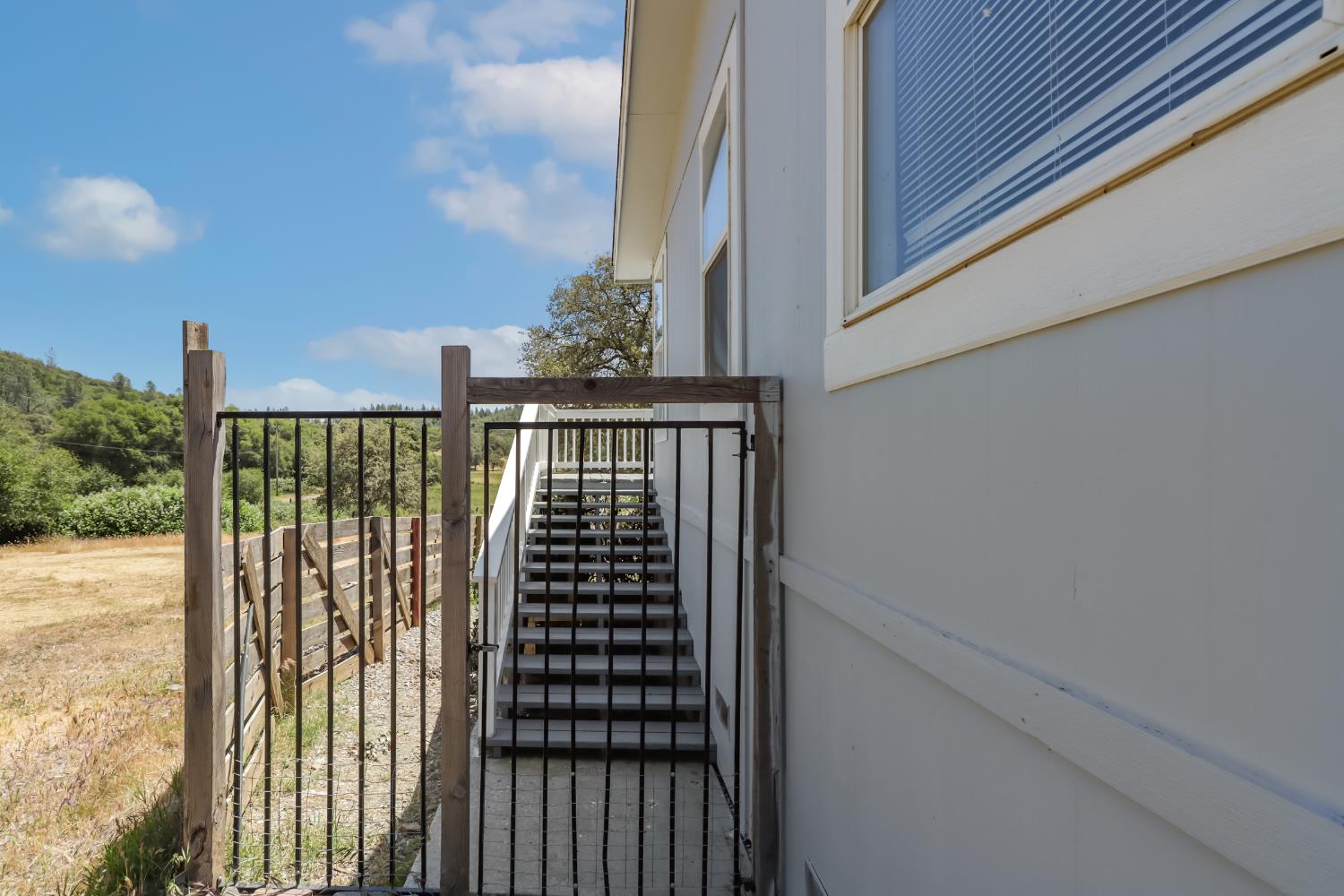 22115 Pleasant Valley Road North San Juan, CA 95960 - Photo 52 of 85