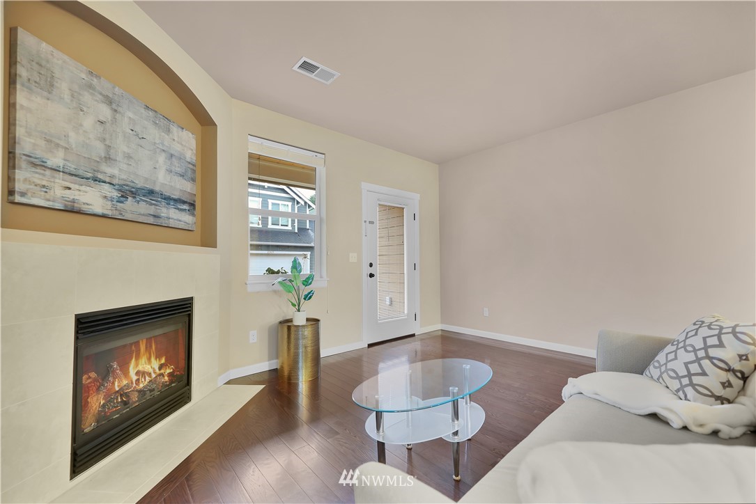 21024 40th Avenue Southeast Bothell, WA 98021 - Photo 12 of 37